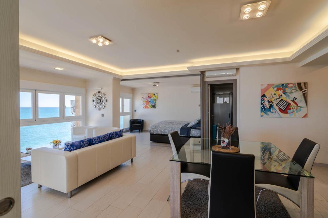 Royal Executive Suite มาลากา ภายนอก รูปภาพ